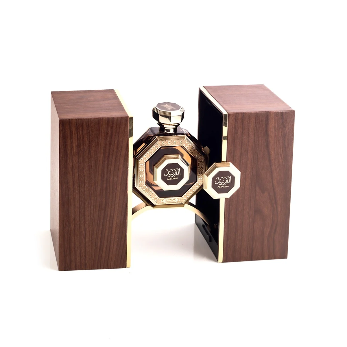 alfareed dubai oud with packaging