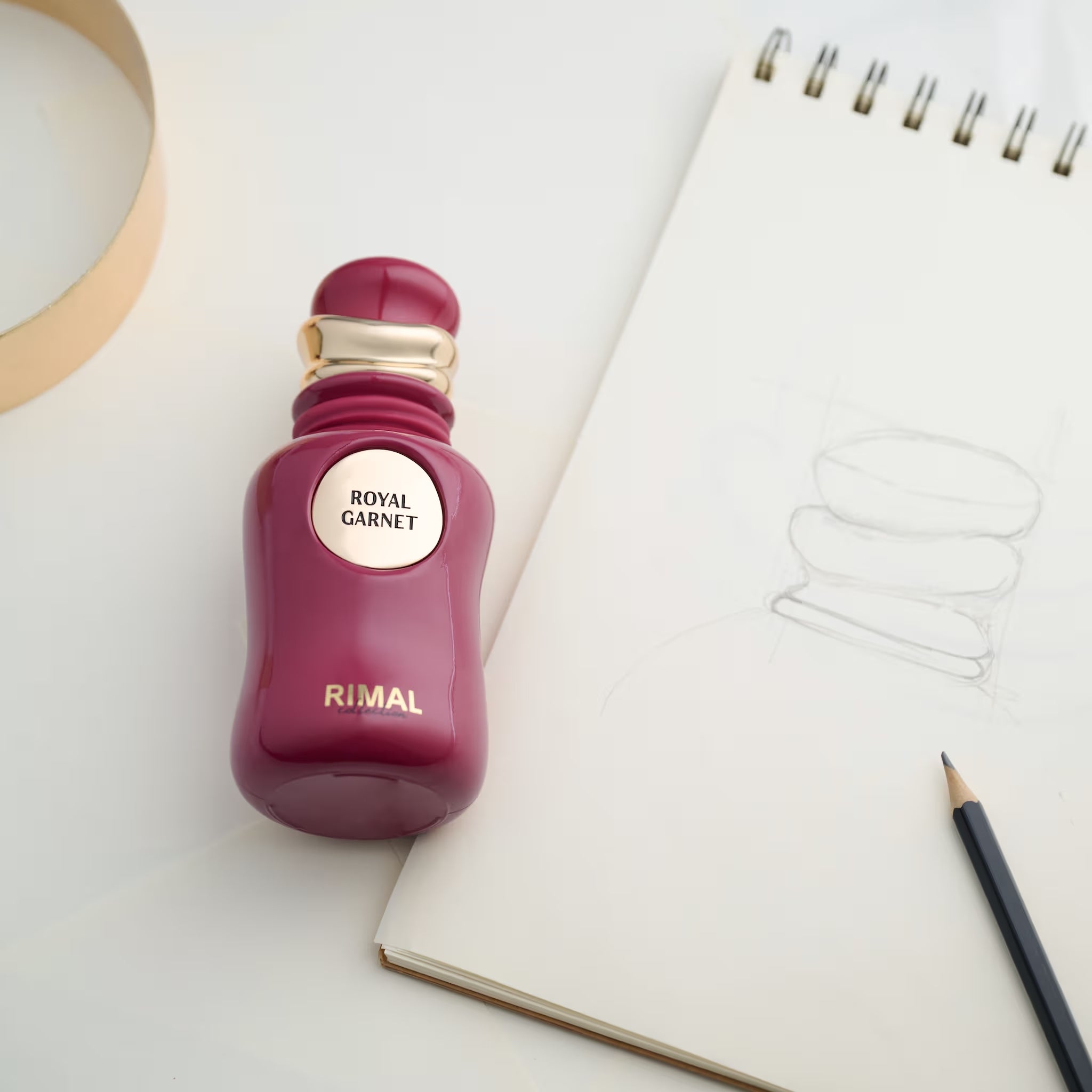 Royal Garnet Perfume 100ml with garnet stone styling by Dubai Oud